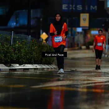 Runner Photo 7765064
