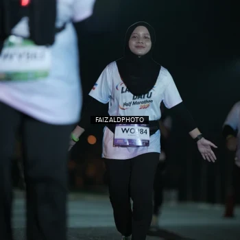 Runner Photo 7765080