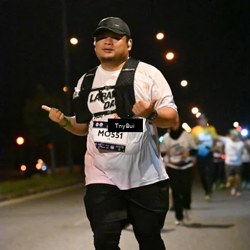 Runner Photo 7765095