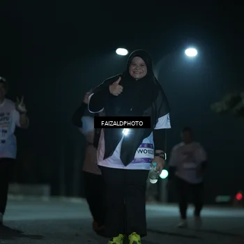 Runner Photo 7765110
