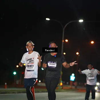 Runner Photo 7765114