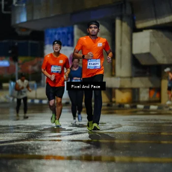 Runner Photo 7765118
