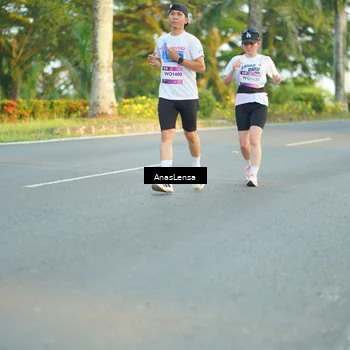 Runner Photo 7765141