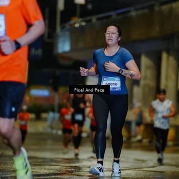 Runner Photo 7765168