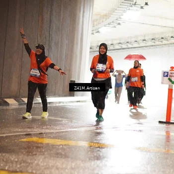 Runner Photo 7765181