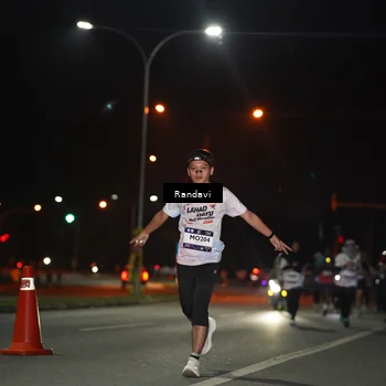 Runner Photo 7765189