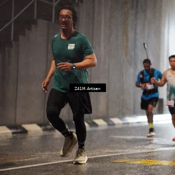 Runner Photo 7765234