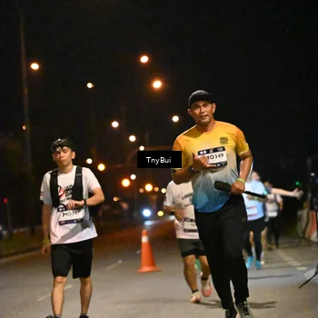 Runner Photo 7765240