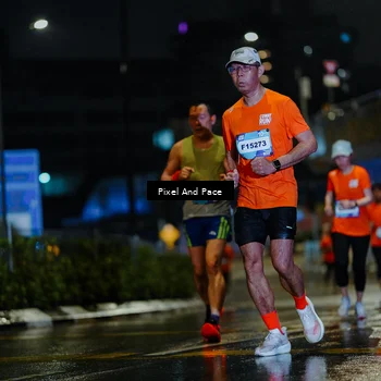 Runner Photo 7765266