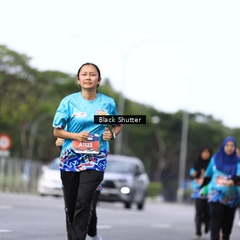 Runner Photo 7765273