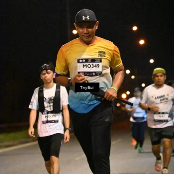 Runner Photo 7765280