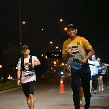 Runner Photo 7765283