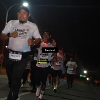 Runner Photo 7765285