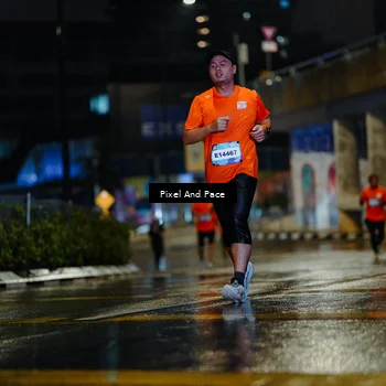 Runner Photo 7765299