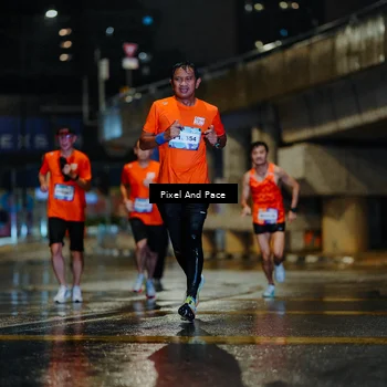 Runner Photo 7765326