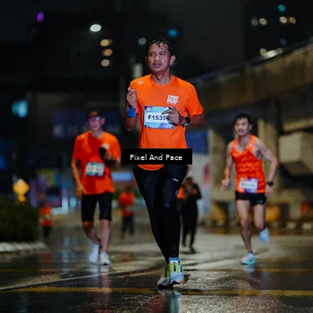 Runner Photo 7765353