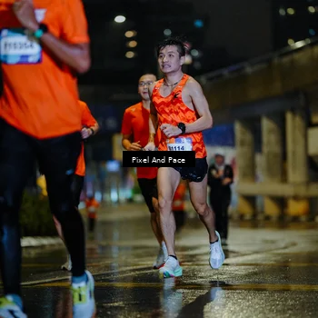 Runner Photo 7765354