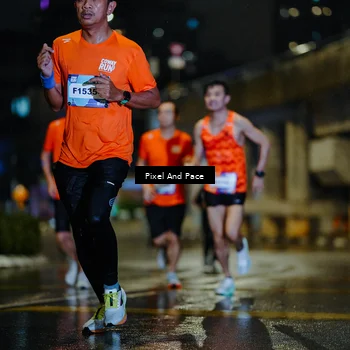 Runner Photo 7765363