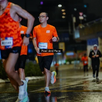 Runner Photo 7765364