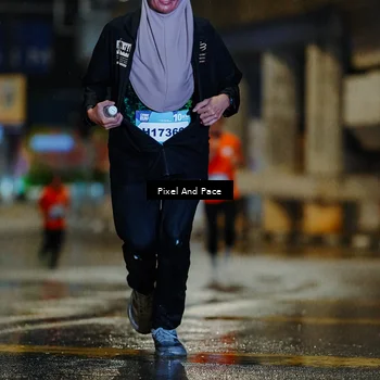 Runner Photo 7765400