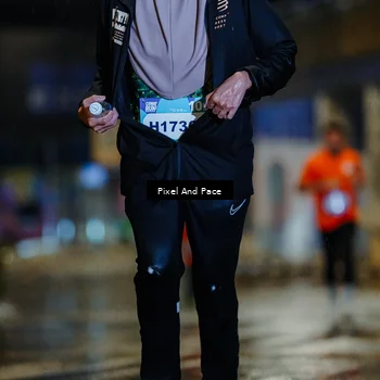 Runner Photo 7765402
