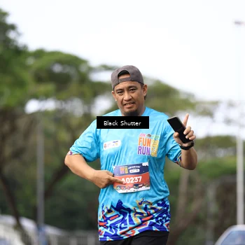 Runner Photo 7765414