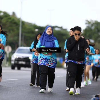 Runner Photo 7765417