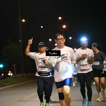 Runner Photo 7765420