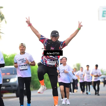 Runner Photo 7765426