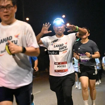 Runner Photo 7765428