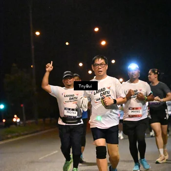 Runner Photo 7765432