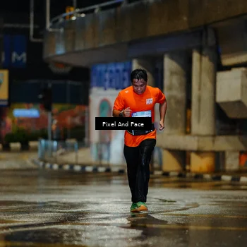 Runner Photo 7765438