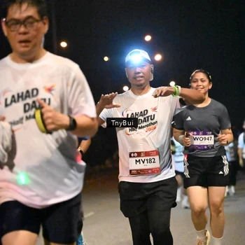 Runner Photo 7765441