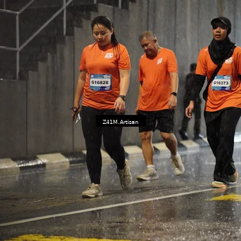 Runner Photo 7765445