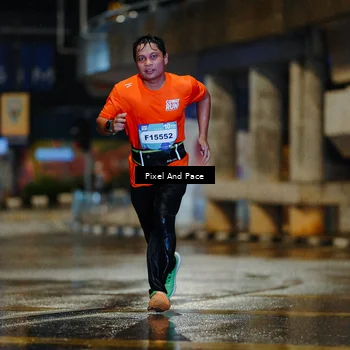 Runner Photo 7765454