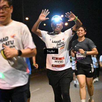 Runner Photo 7765455