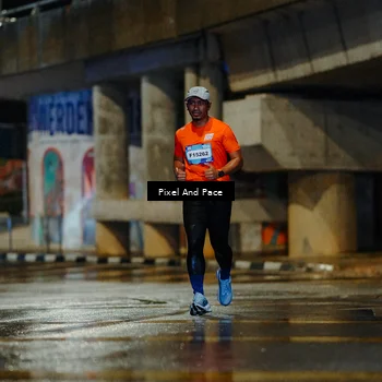 Runner Photo 7765470