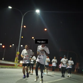 Runner Photo 7765477