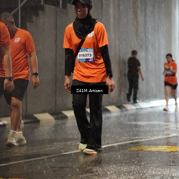 Runner Photo 7765499