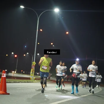 Runner Photo 7765502