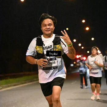 Runner Photo 7765538