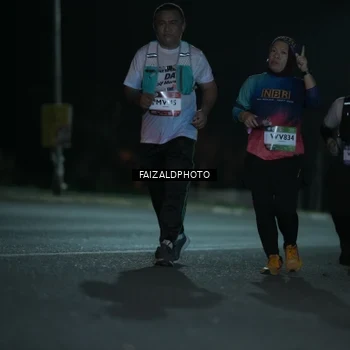 Runner Photo 7765540