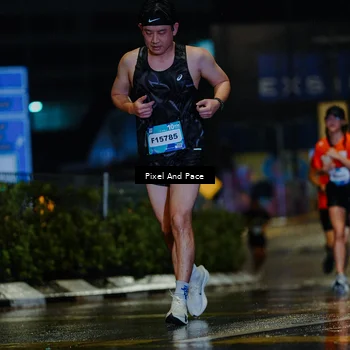 Runner Photo 7765541