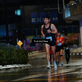 Runner Photo 7765544