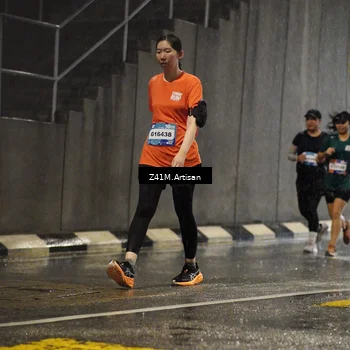 Runner Photo 7765551