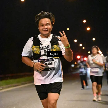 Runner Photo 7765554