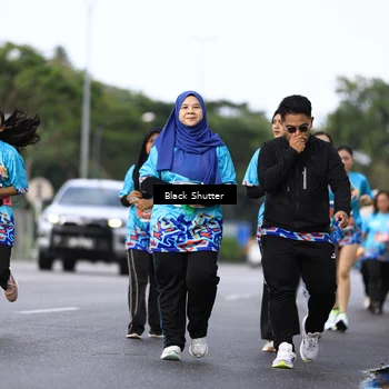 Runner Photo 7765557