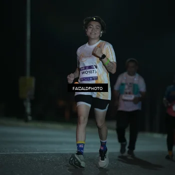 Runner Photo 7765578