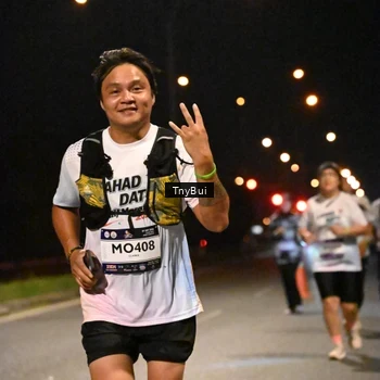 Runner Photo 7765579
