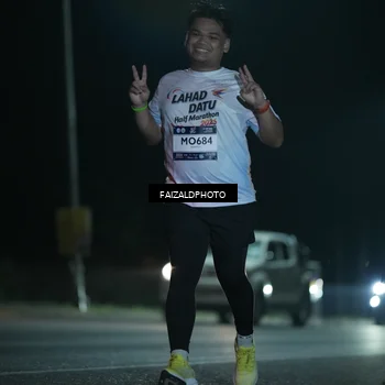Runner Photo 7765580